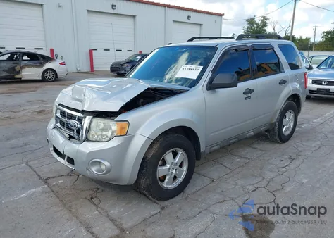 2009 Ford Escape Xlt from USA, damaged, VIN 1FMCU03G49KB54508